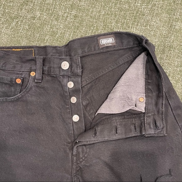 Levi’s 501 Shorts - Picture 3 of 4